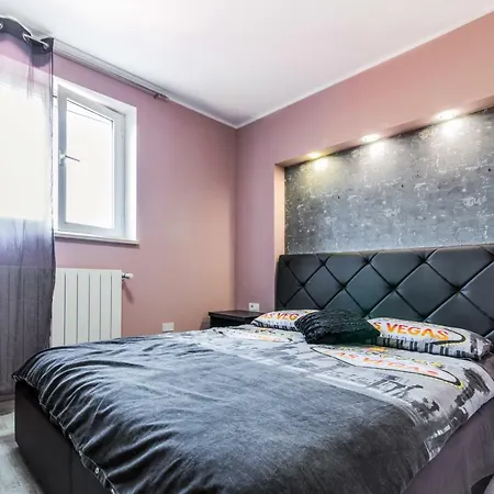 Eli Apartment *