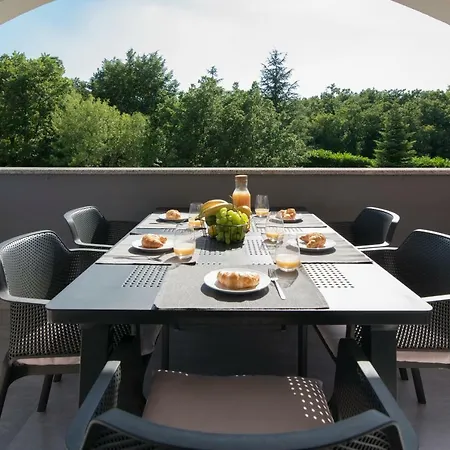 Eli * Labin (Istria)